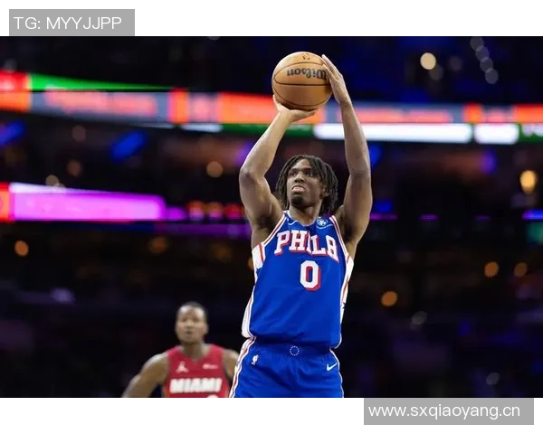 马克西被视为球队核心他的表现赢得全队信任与支持